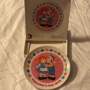 Schmid Valentine's Day 1978 Decorative Plate
